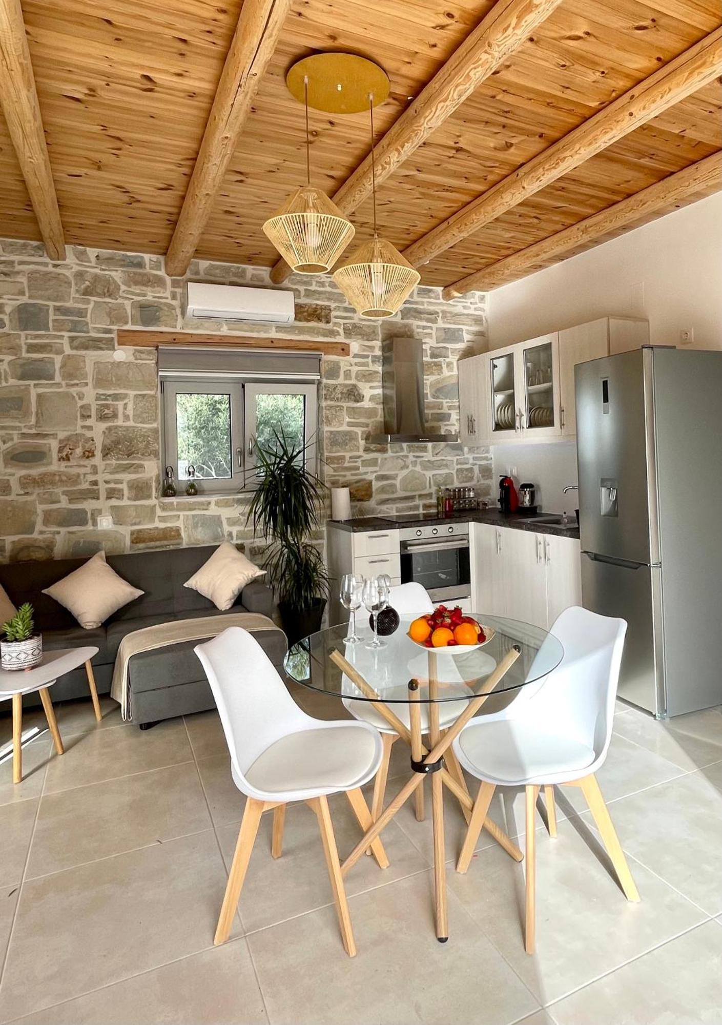 Irene Komos Independent House Pitsidia Exterior photo